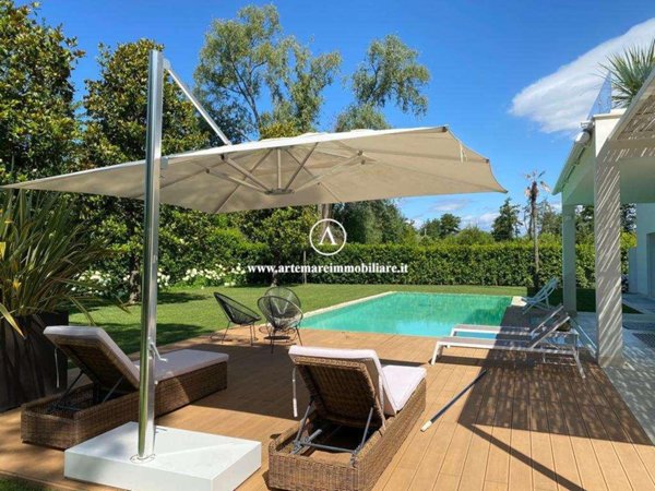 casa indipendente in affitto a Forte dei Marmi