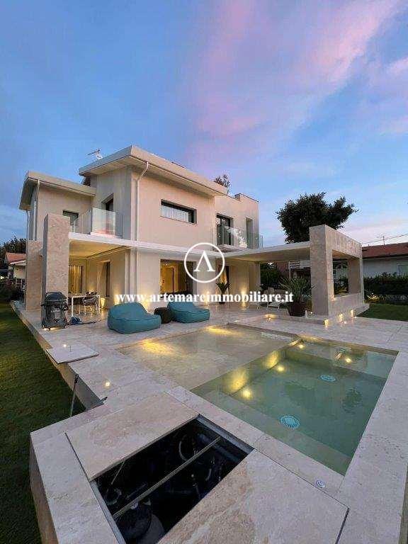 casa indipendente in affitto a Forte dei Marmi