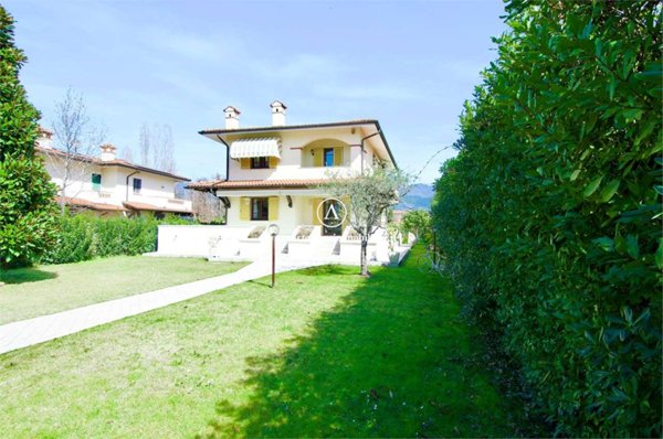casa indipendente in affitto a Forte dei Marmi