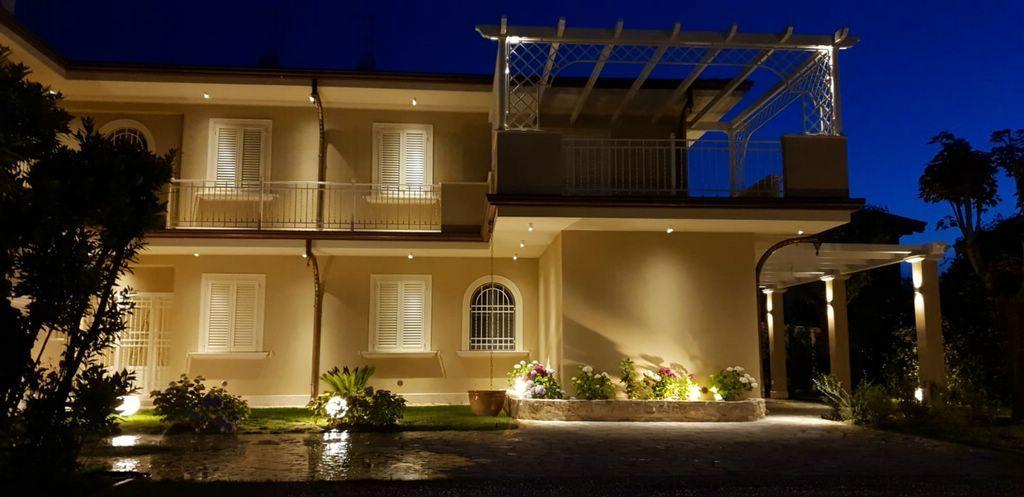 casa indipendente in affitto a Forte dei Marmi