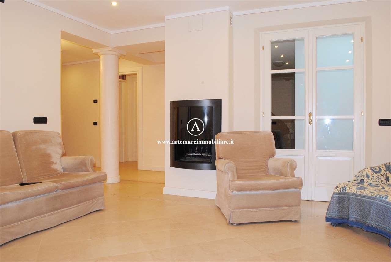 casa indipendente in affitto a Forte dei Marmi