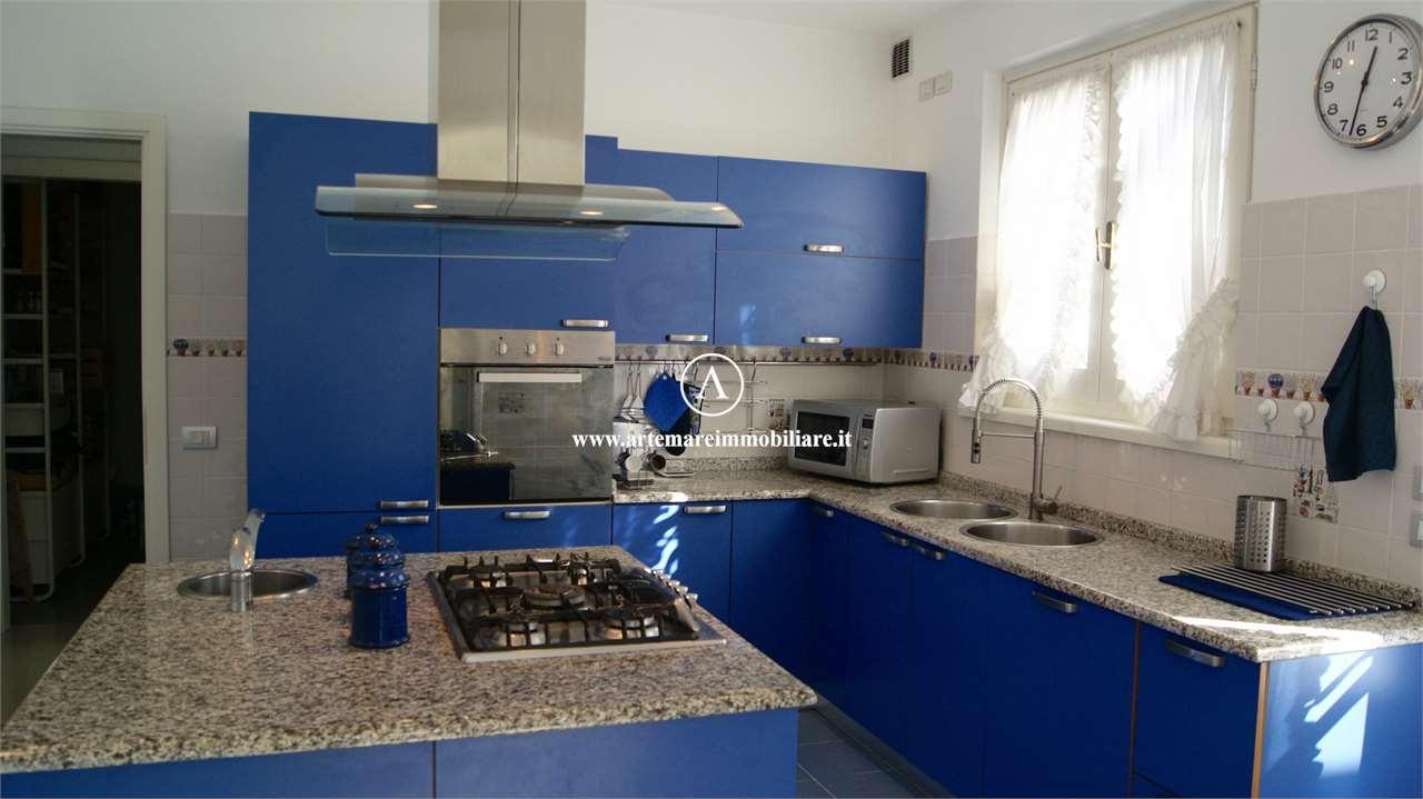 casa indipendente in affitto a Forte dei Marmi