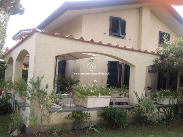 casa indipendente in affitto a Forte dei Marmi