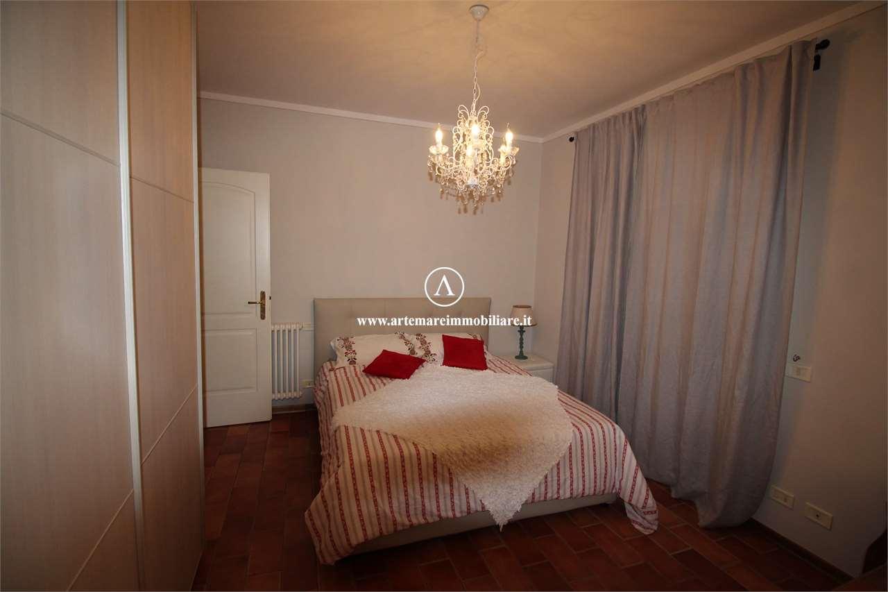 casa indipendente in affitto a Forte dei Marmi in zona Vittoria Apuana