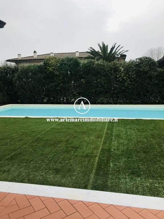 casa indipendente in affitto a Forte dei Marmi