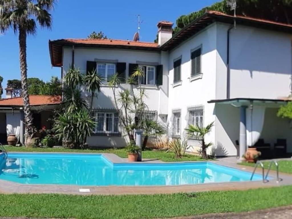 casa indipendente in affitto a Forte dei Marmi