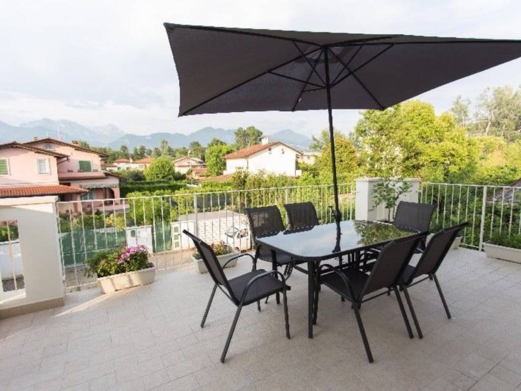 appartamento in affitto a Forte dei Marmi
