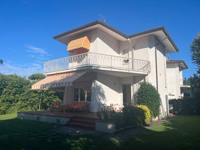 casa indipendente in affitto a Forte dei Marmi