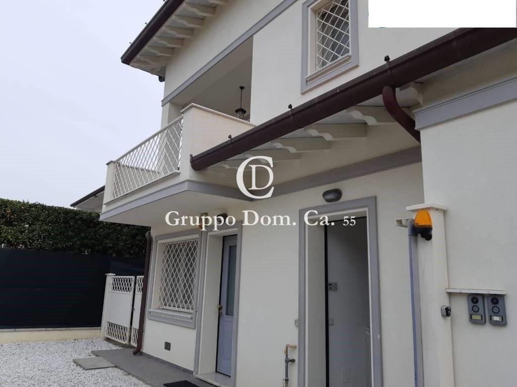 appartamento in affitto a Forte dei Marmi