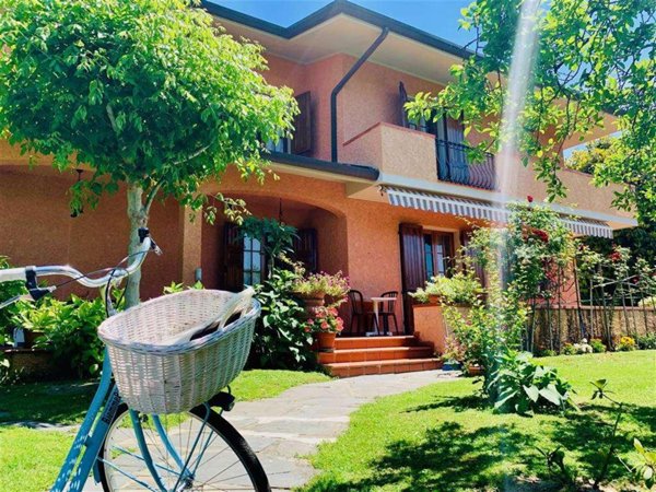 casa indipendente in affitto a Forte dei Marmi