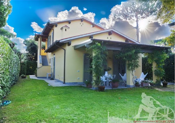 casa indipendente in affitto a Forte dei Marmi