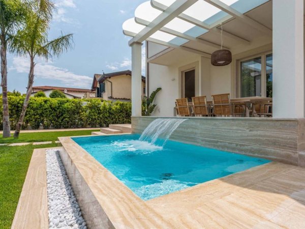 casa indipendente in affitto a Forte dei Marmi