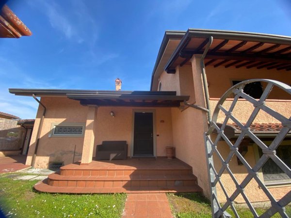 casa indipendente in affitto a Forte dei Marmi