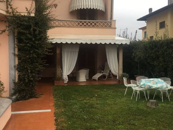 appartamento in affitto a Forte dei Marmi