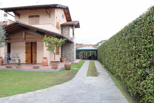 casa indipendente in affitto a Forte dei Marmi