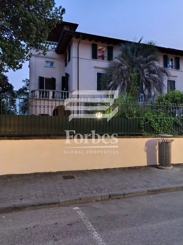 appartamento in affitto a Forte dei Marmi