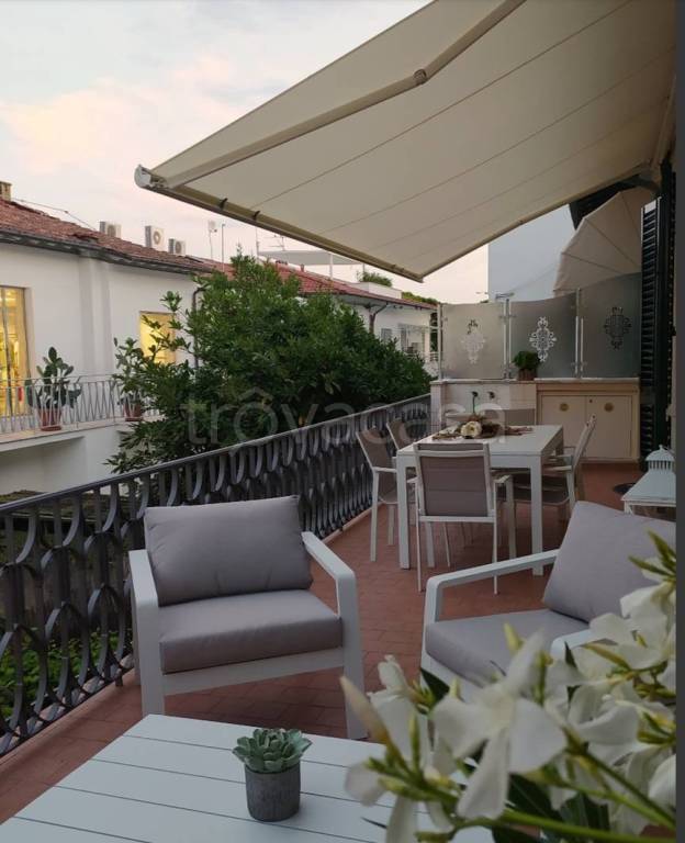 appartamento in affitto a Forte dei Marmi