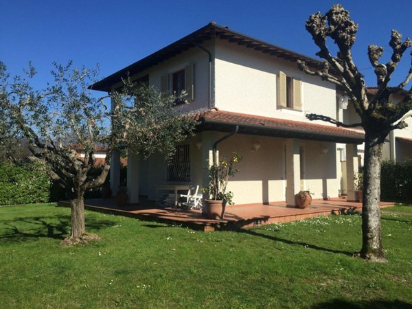 casa indipendente in affitto a Forte dei Marmi