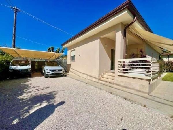 casa indipendente in affitto a Forte dei Marmi