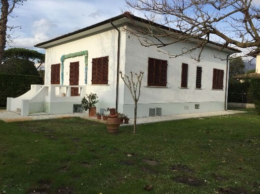 casa indipendente in affitto a Forte dei Marmi