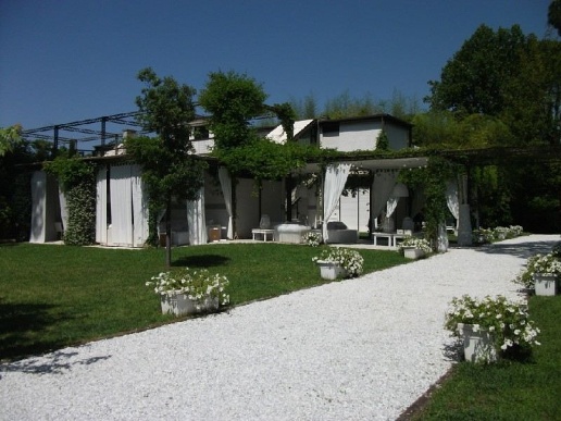 casa indipendente in affitto a Forte dei Marmi in zona Roma Imperiale