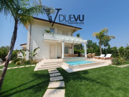 casa indipendente in affitto a Forte dei Marmi in zona Vittoria Apuana