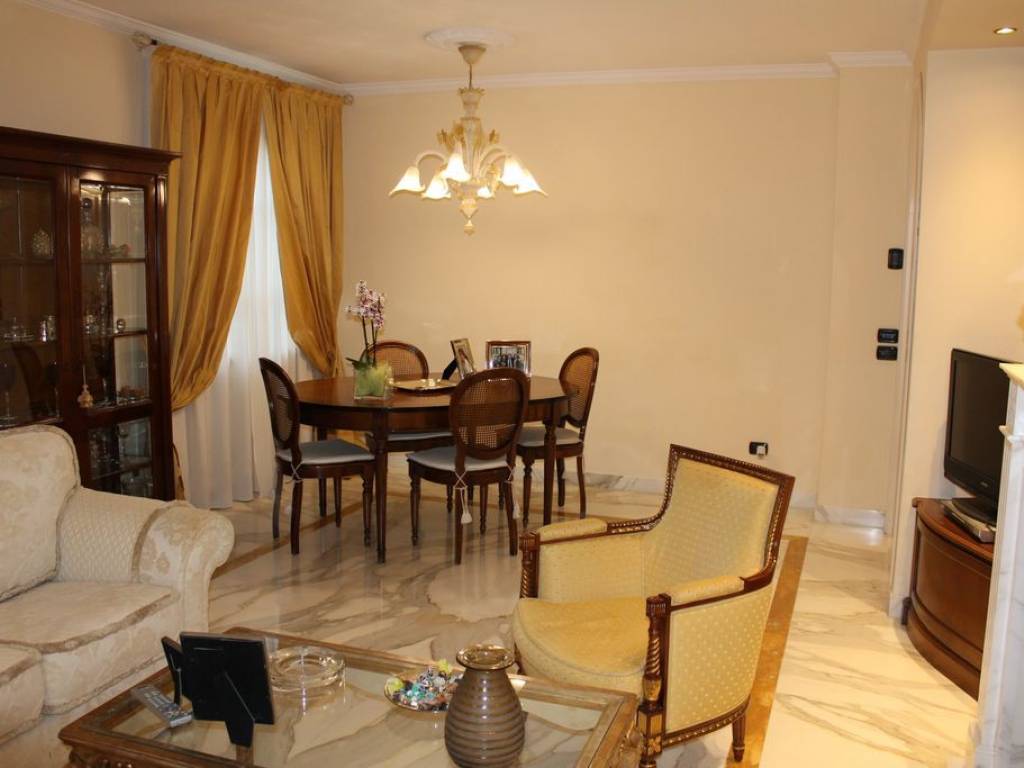 casa indipendente in affitto a Forte dei Marmi