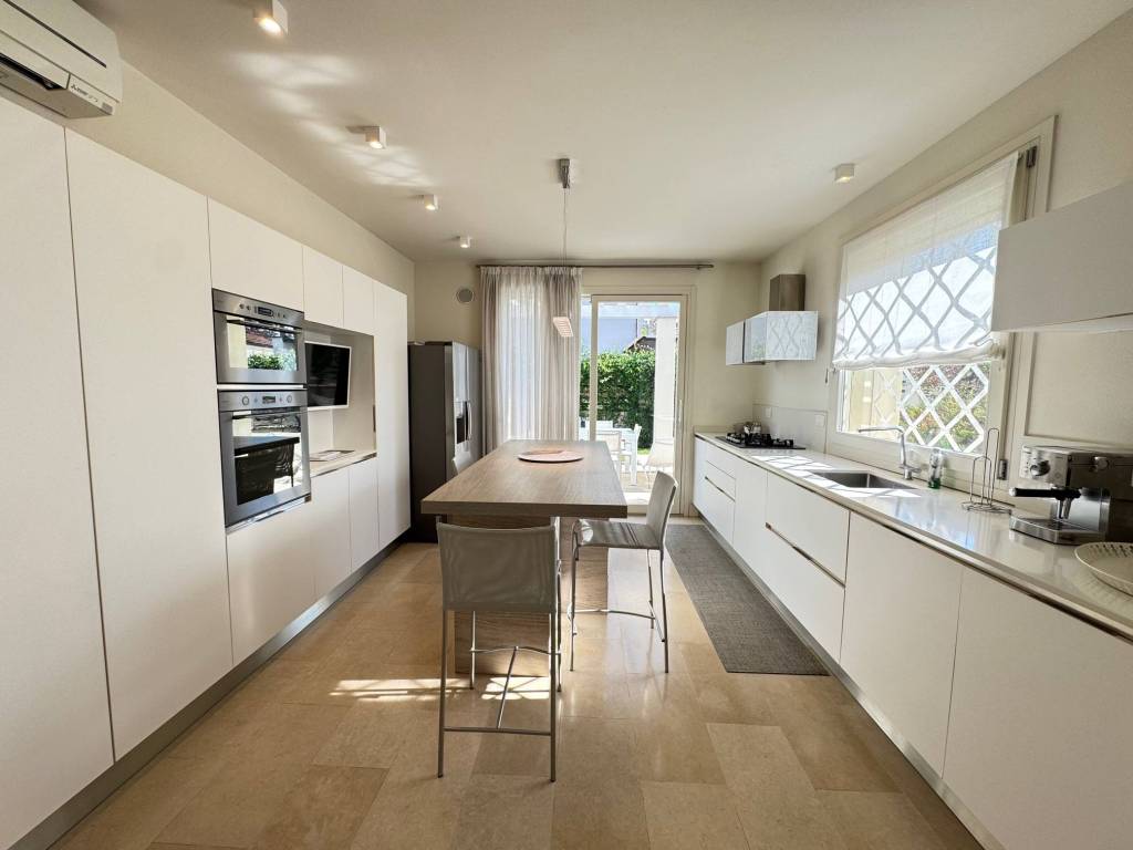 casa indipendente in affitto a Forte dei Marmi