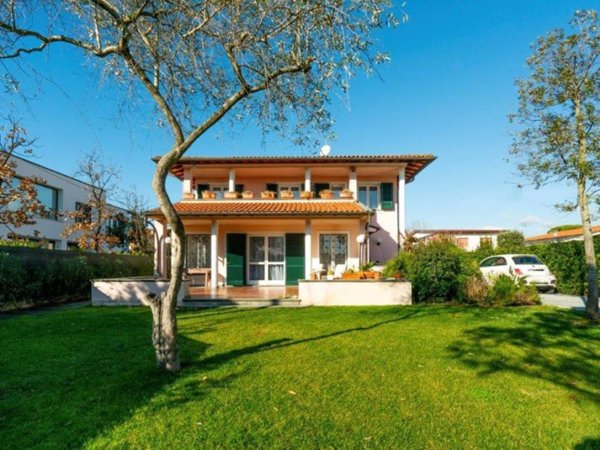 casa indipendente in affitto a Forte dei Marmi