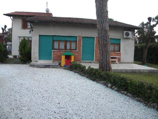 casa indipendente in affitto a Forte dei Marmi