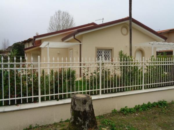 casa indipendente in affitto a Forte dei Marmi
