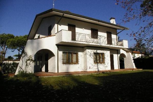 casa indipendente in affitto a Forte dei Marmi