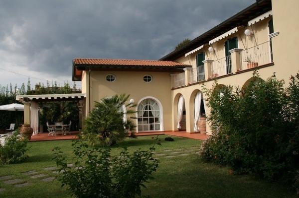 casa indipendente in affitto a Forte dei Marmi