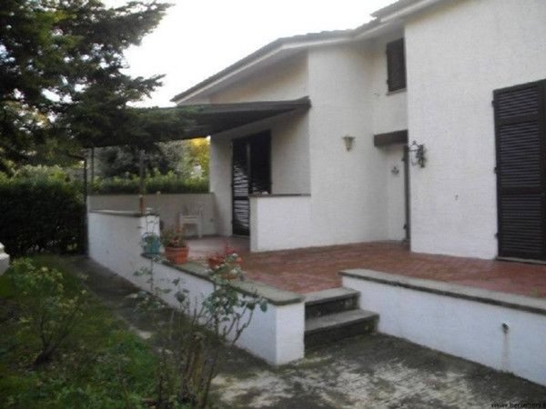 casa indipendente in affitto a Forte dei Marmi