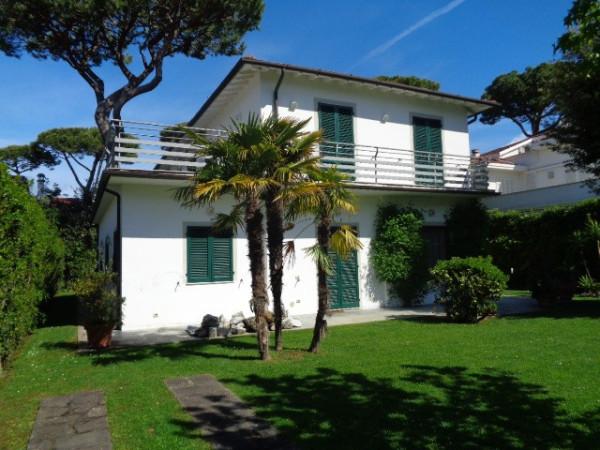 appartamento in affitto a Forte dei Marmi