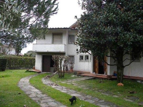 casa indipendente in affitto a Forte dei Marmi