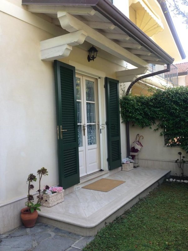 casa indipendente in affitto a Forte dei Marmi