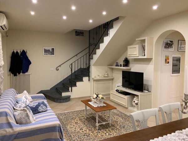 casa indipendente in affitto a Forte dei Marmi