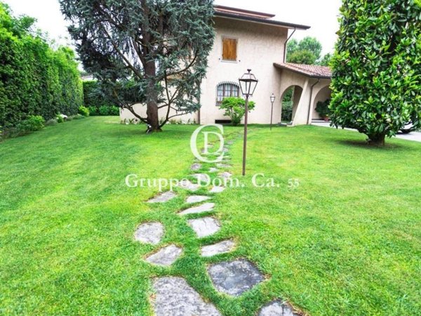 casa indipendente in affitto a Forte dei Marmi in zona Roma Imperiale