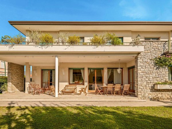 casa indipendente in affitto a Forte dei Marmi