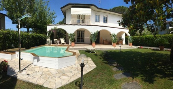 casa indipendente in affitto a Forte dei Marmi