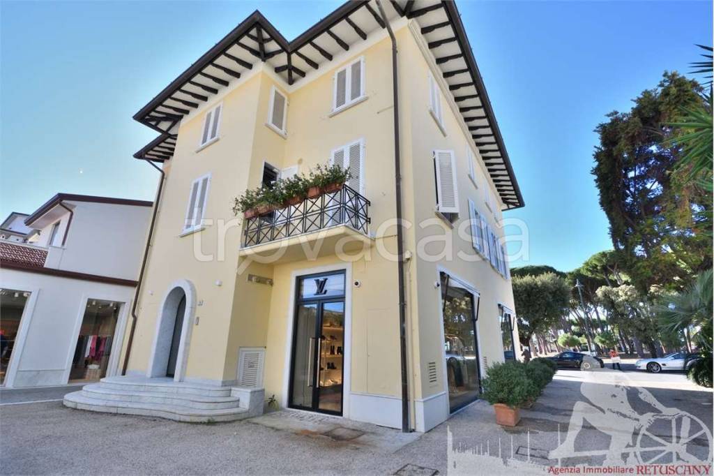 appartamento in affitto a Forte dei Marmi