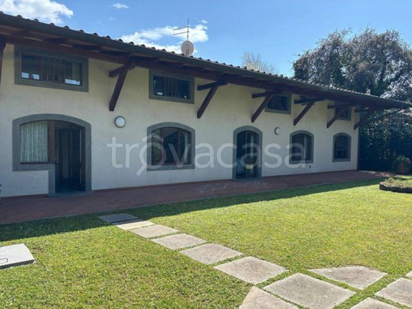 casa indipendente in affitto a Forte dei Marmi in zona Roma Imperiale