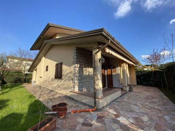 casa indipendente in affitto a Forte dei Marmi
