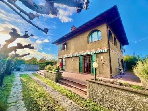 casa indipendente in affitto a Forte dei Marmi