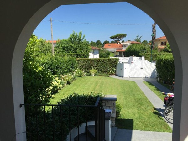 casa indipendente in affitto a Forte dei Marmi