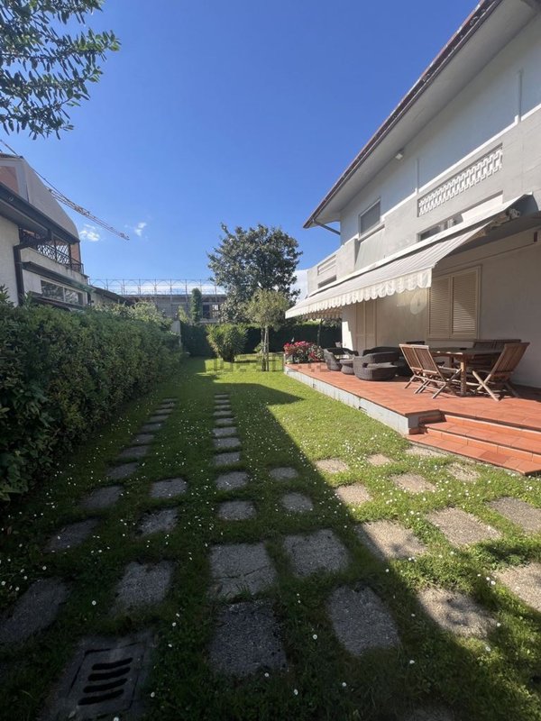 casa indipendente in affitto a Forte dei Marmi