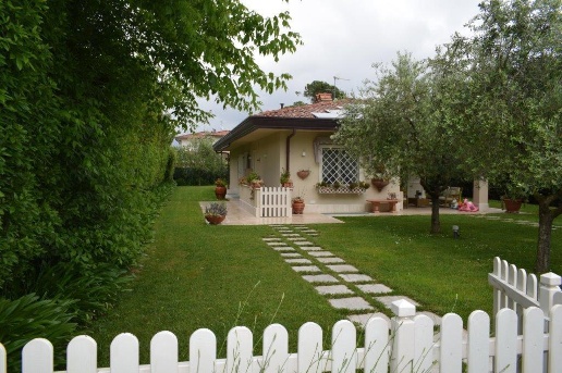 casa indipendente in affitto a Forte dei Marmi
