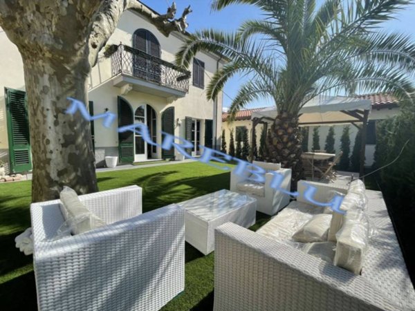 casa indipendente in affitto a Forte dei Marmi