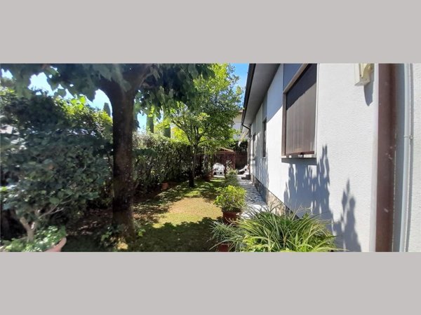 appartamento in affitto a Forte dei Marmi